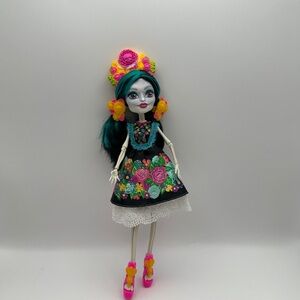 Monster High Skelita Calaveras Adult Collector Doll EUC OOB